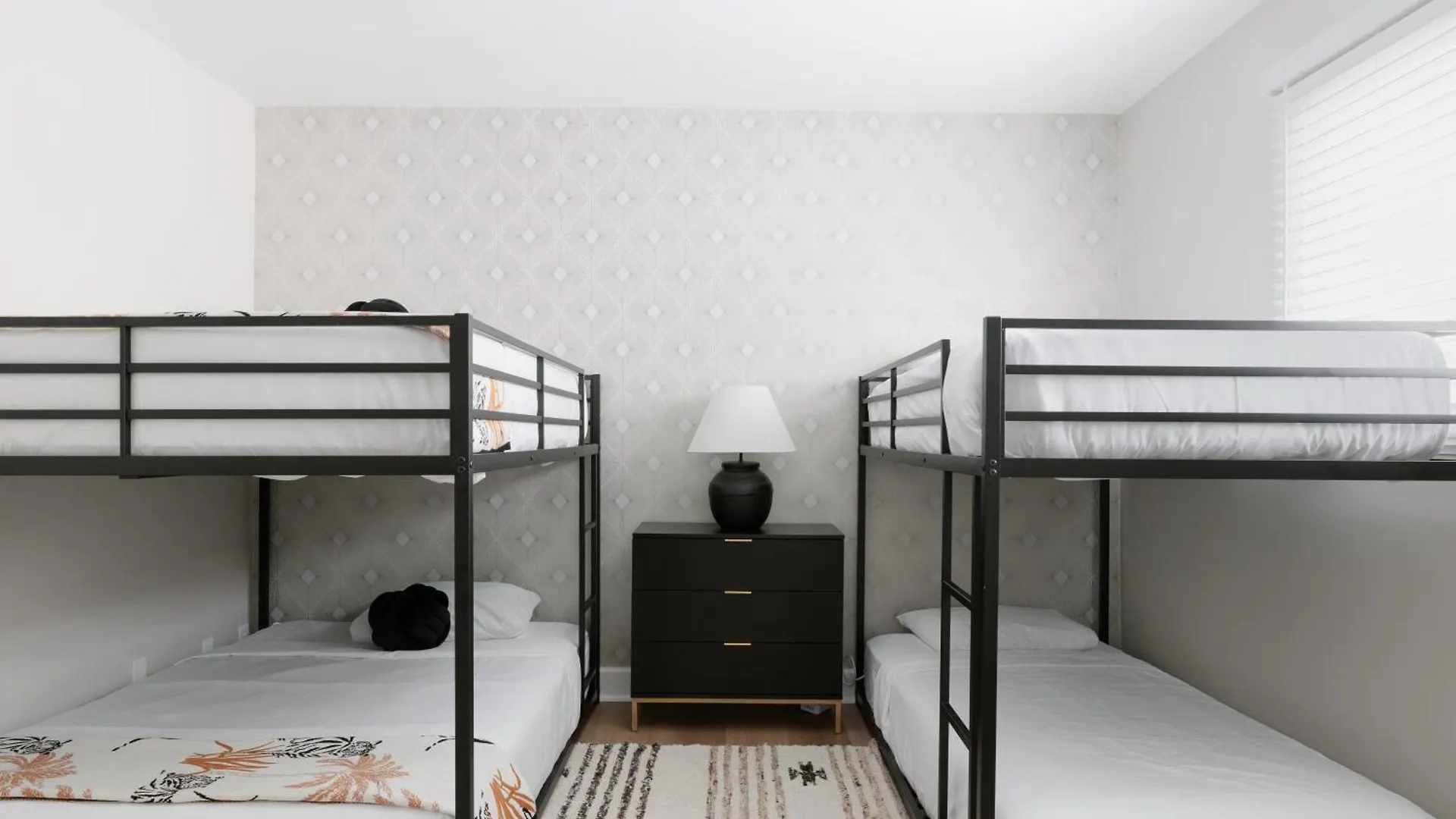 Old Town Gem By Porter Dog-Friendly Home Wheated Pool And Arcade Games Scottsdale Semesterbostad